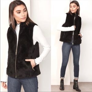 J. Crew Black Plush Fleece Excursion Vest L